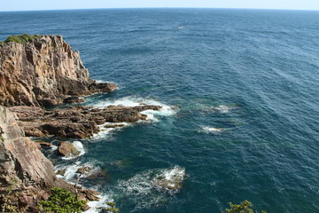 Fototapeta na wymiar Ocean view from the cliff in Shirahama