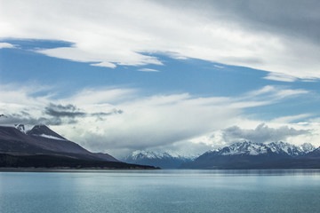 lake and mountains, lake pukaki new zealand