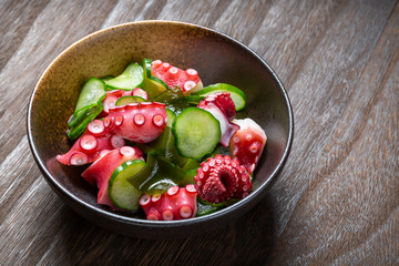 タコとキュウリの酢の物