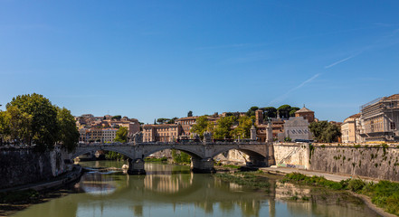 Fototapeta na wymiar View to the city from Sant'Angelo bridge