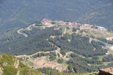Fototapeta na wymiar aerial view from the top of mountain