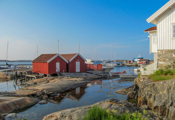 Fototapeta na wymiar Houses by the sea on the West coast of Sweden