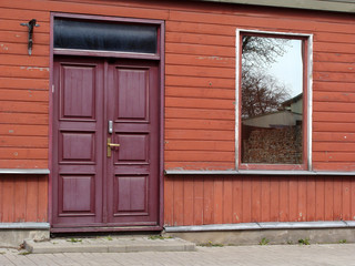 Fototapeta na wymiar Purple doors