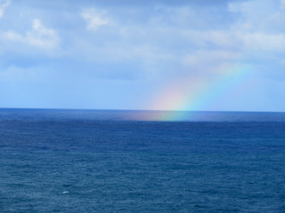 Regenbogen im Meer