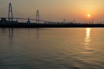 Fototapeta na wymiar 名港中央大橋