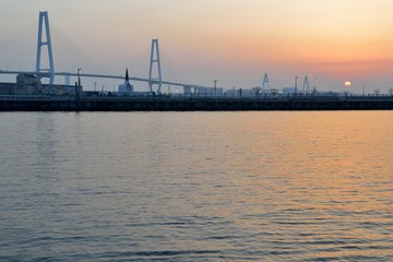 Fototapeta na wymiar 名港中央大橋