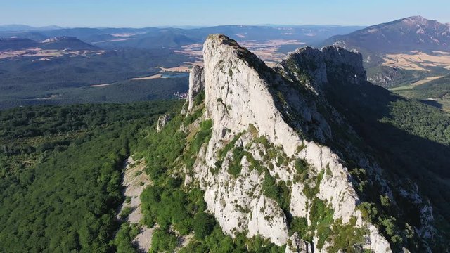 Mount Leon Dormido, Microreserva Mariposa Apolo, Lapoblacion, Merindad de Estella, Navarra, Spain, Europe
