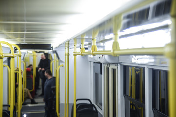 long tram salon, public transport