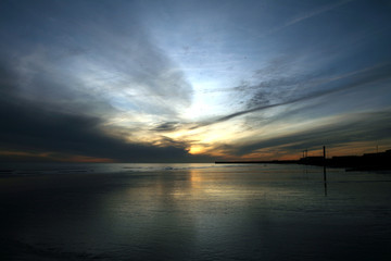 Fototapeta na wymiar sunset on Southwick beach Shoreham-by-sea