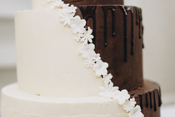 wedding cake, white and milk chocolate