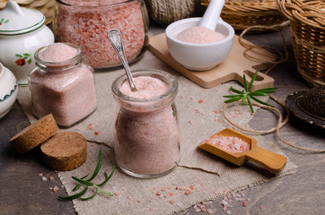 Himalayan pink salt - Powered by Adobe