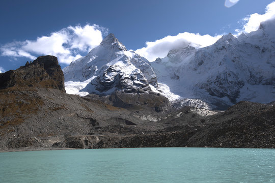 Dzhantugan in the clouds and bashkara lake