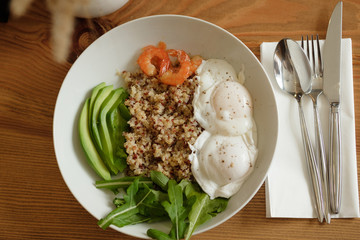 quinoa with avocado shrimp and poached eggs