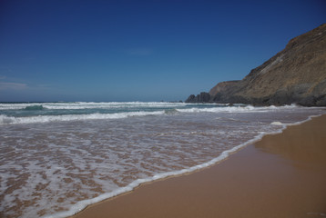 NB__8968 Remote beach Ponta Ruiva in the Algarve