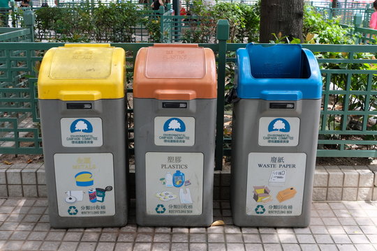Bin, in HONG KONK