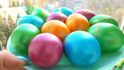 Fototapeta na wymiar multi-color eggs. colored eggs for Easter holiday