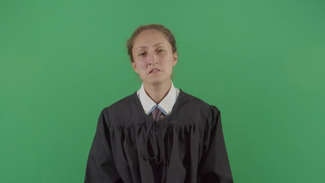 Woman Judge Shitting At Court