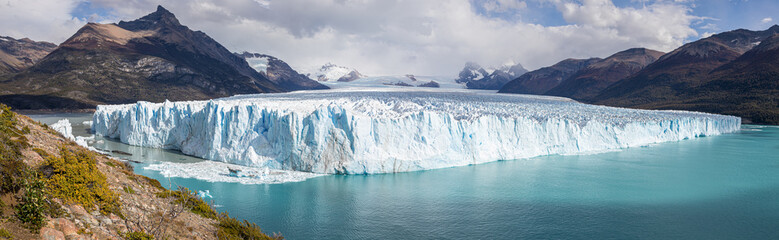 Fototapeta na wymiar Perito Moreno Gletscher Los Glaciares National Park