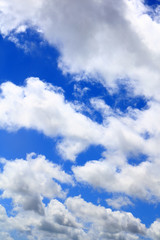 沖縄上空のさわやかな空