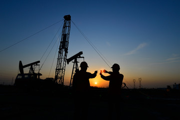 The oil workers in the job