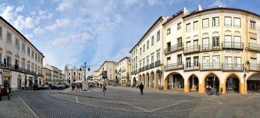 Tafelkleed on the street in the Evora city - Portugal © sebi_2569