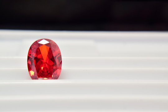  ruby Is red gem Beautiful by nature For making expensive jewelry