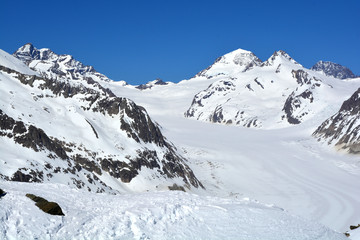 Fototapeta na wymiar Jungfrau and Monch