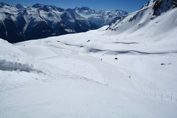 Fototapeta na wymiar Skiing in Bettermalp