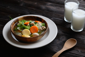 Clear Soup with Tofu and Minced Pork