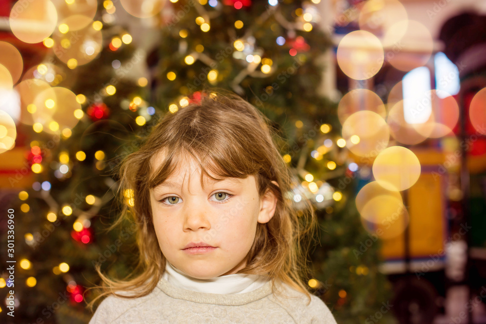 Canvas Prints beautiful girl waiting for the opening of gifts