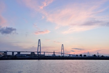 名港トリトンからの日の出