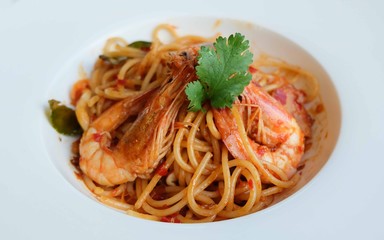 Spaghetti Tom Yum shrimp fusion food