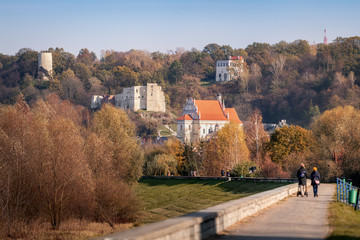 Kazimierz Dolny - jesienna panorama - 301358955