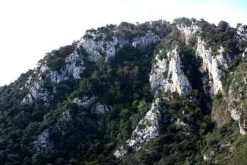 Montañas cercanas a Puentenansa en Cantabria