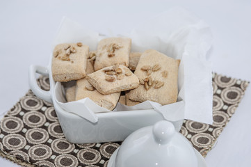 Crackers integrali con semi di girasole