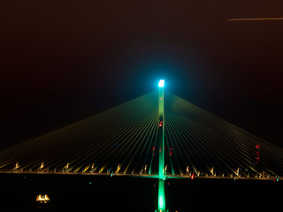 Obraz premium bridge at night