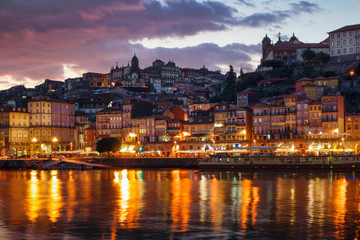 Fototapeta na wymiar night view of town in Porto Portugal