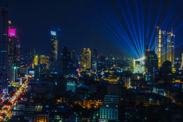 Naklejka premium hong kong skyline at night