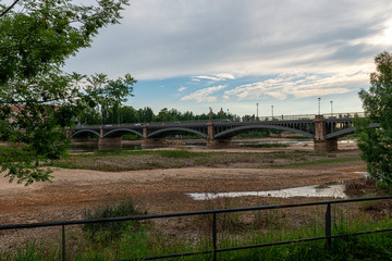 ROTURA PRESA LA PESQUERA SALAMANCA RIO TORMES SIN AGUA Y CONTAMINADO MAYO 2018