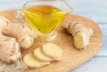 ginger oil and fresh ginger root