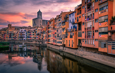 Fototapeta na wymiar old town of Girona