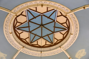Kuppeldekoration in der Choral-Synagoge