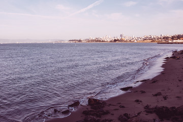 Wunderbare Sicht auf San Francisco während der Flugshow von den Blue Angels im Oktober 2019