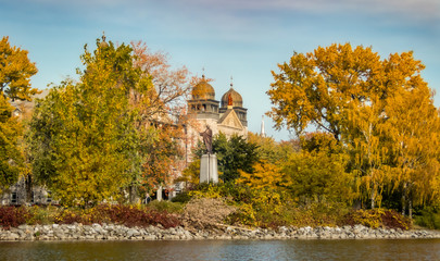 Fototapeta premium Collégial international Sainte-Anne in the area of lachine canal, Quebec, Canada.