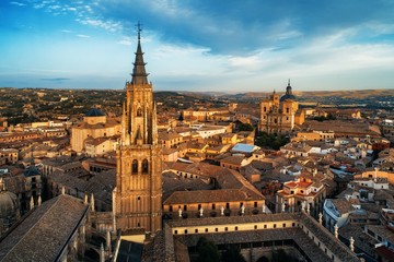 Fototapeta na wymiar Aerial view of Toledo Cathedral