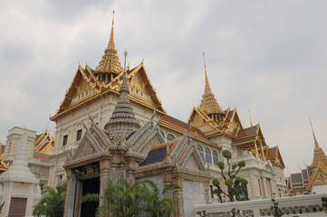 Fototapeta na wymiar The magnificent buildings of the Grand Palace of Bangkok, Thailand