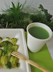 biodegradable plates and glasses for sustainable development.