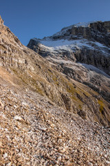 Path towards Dolkova špica in autumn