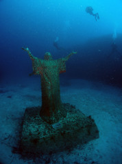 Diving Malta and Gozo - Christ Statue and Imperial Eagle