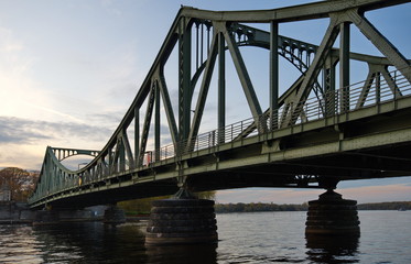 Glienicker Brücke Blickrichtung Potsdam
